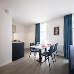 City Residence Nancy Апарт-отель