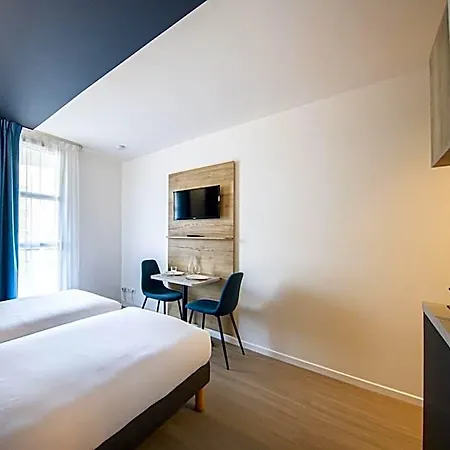 City Residence Nancy 3* נאנסי
