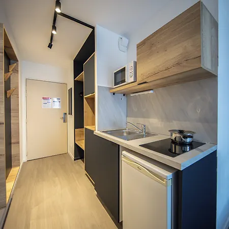 City Residence Nancy 3* נאנסי