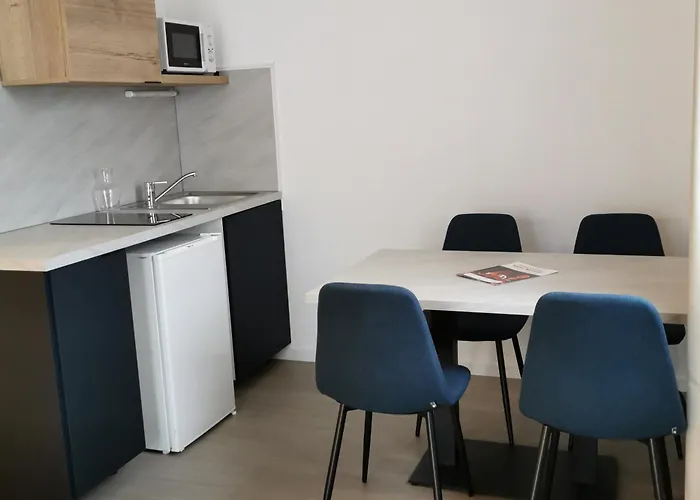 City Residence Nancy Aparthotel