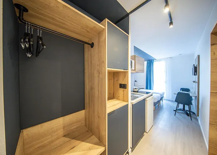 City Residence Nancy Nancy